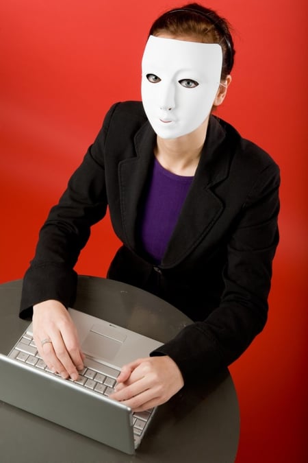 Take these 5 steps to keep your personal information safe.   Don’t become a cyber crime victim.